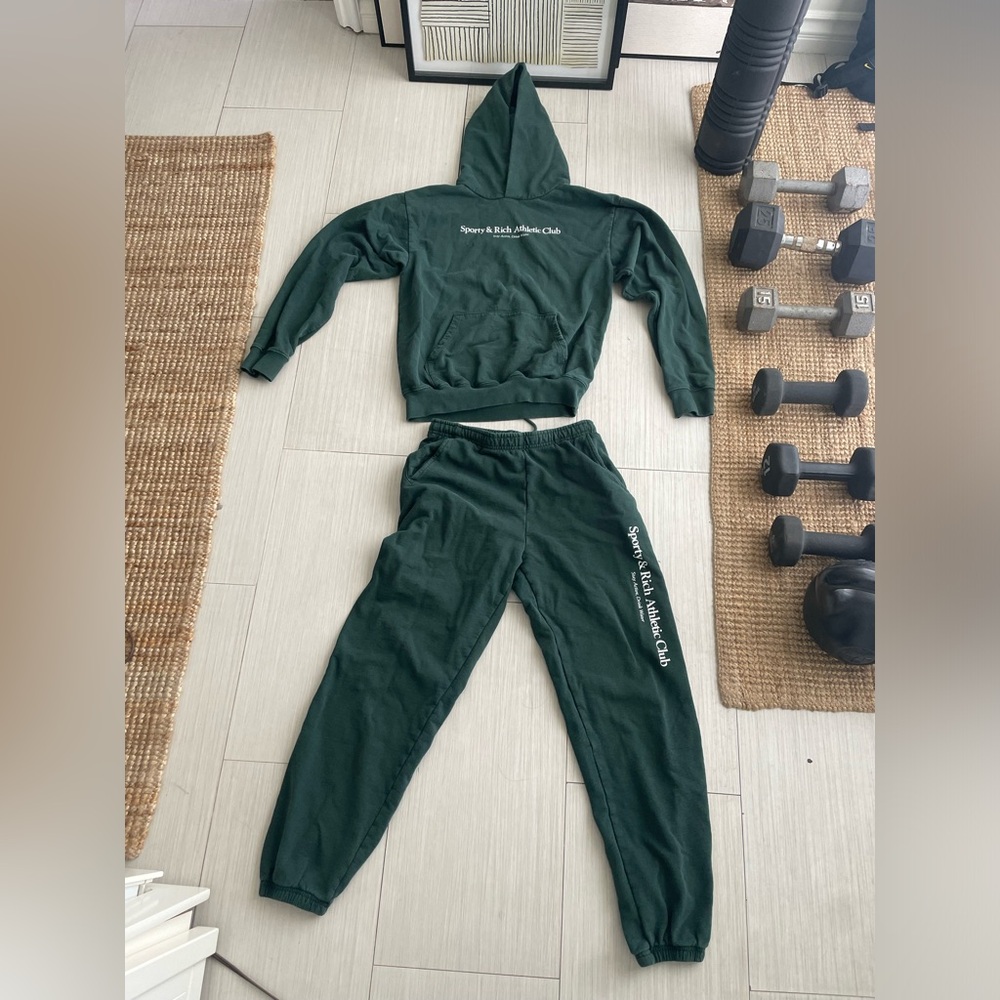 Sport & rich athletic set